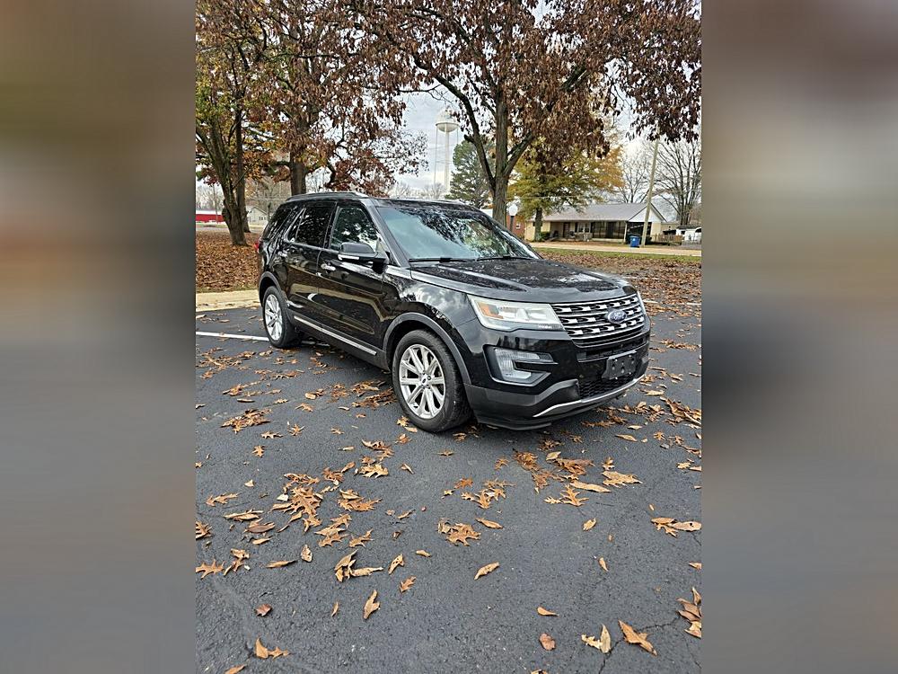 2016 Ford Explorer Limited's photo