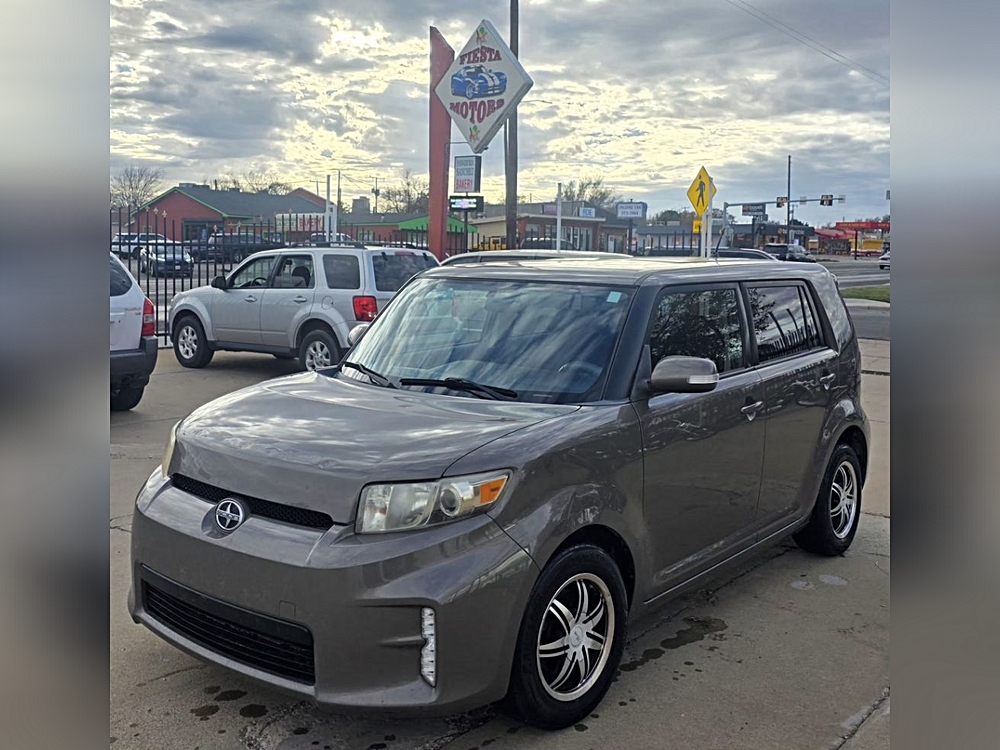 2013 Scion xB Base