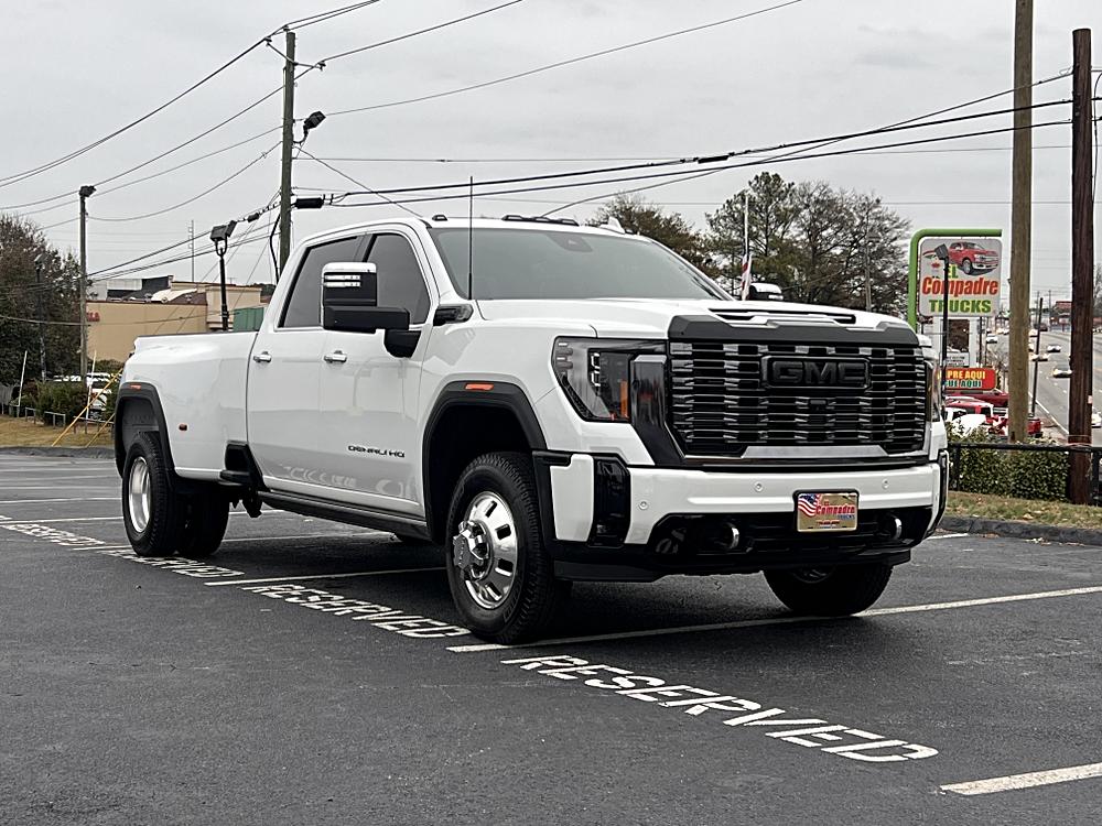 2025 GMC Sierra 3500HD Denali Ultimate's photo