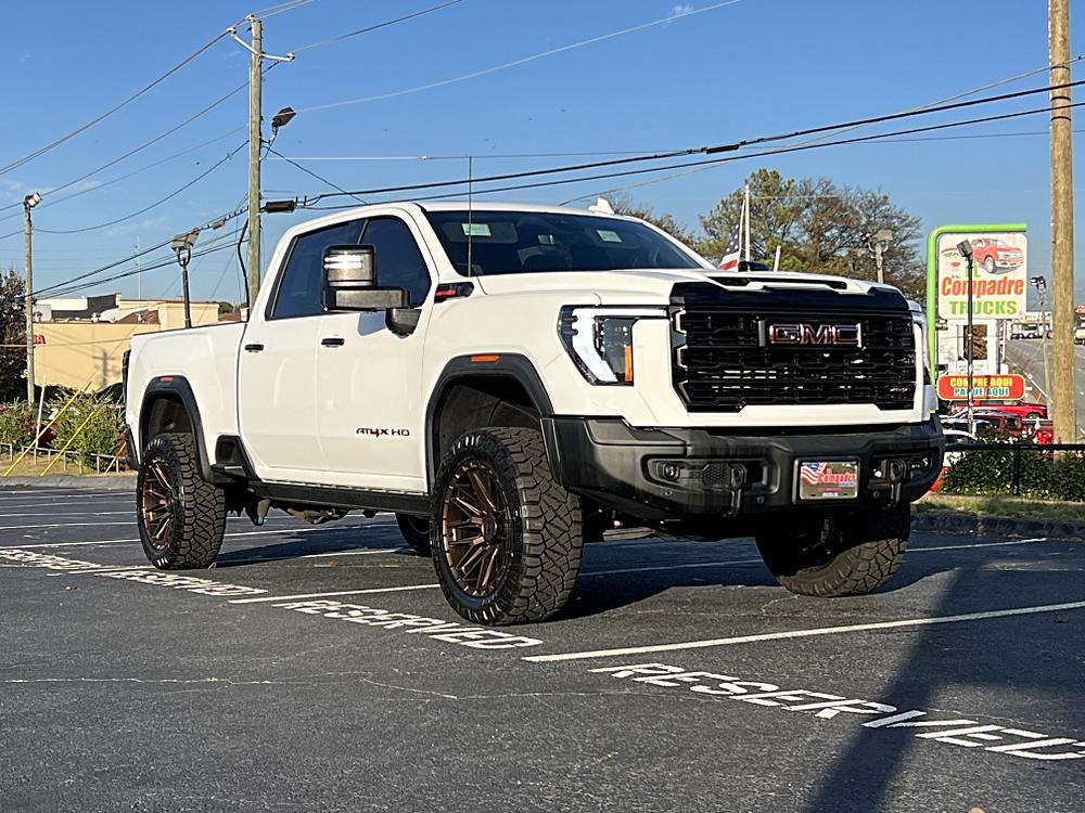 2024 GMC Sierra 2500HD AT4X's photo