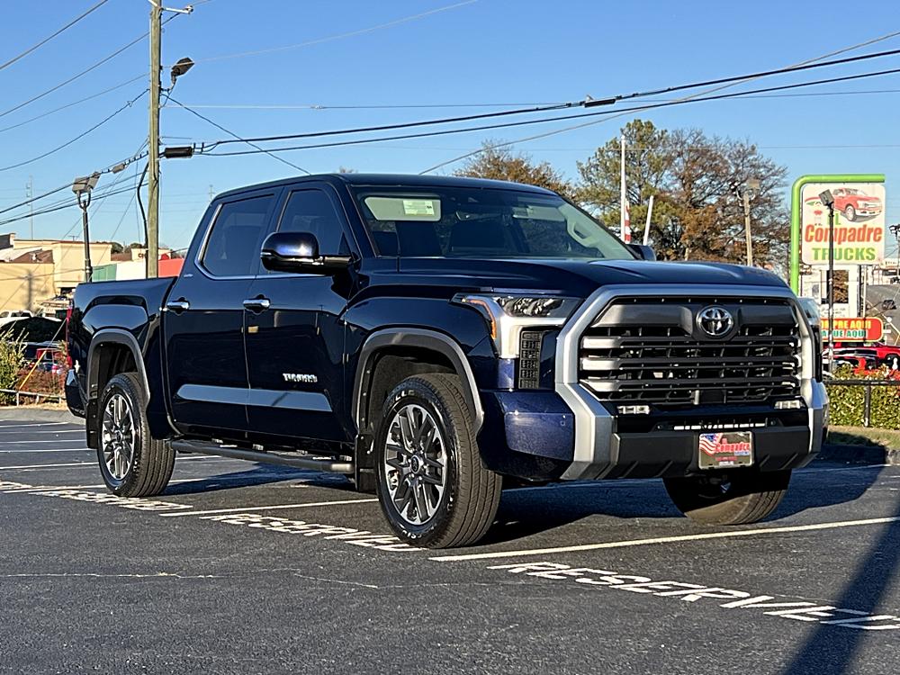 2024 Toyota Tundra Limited's photo