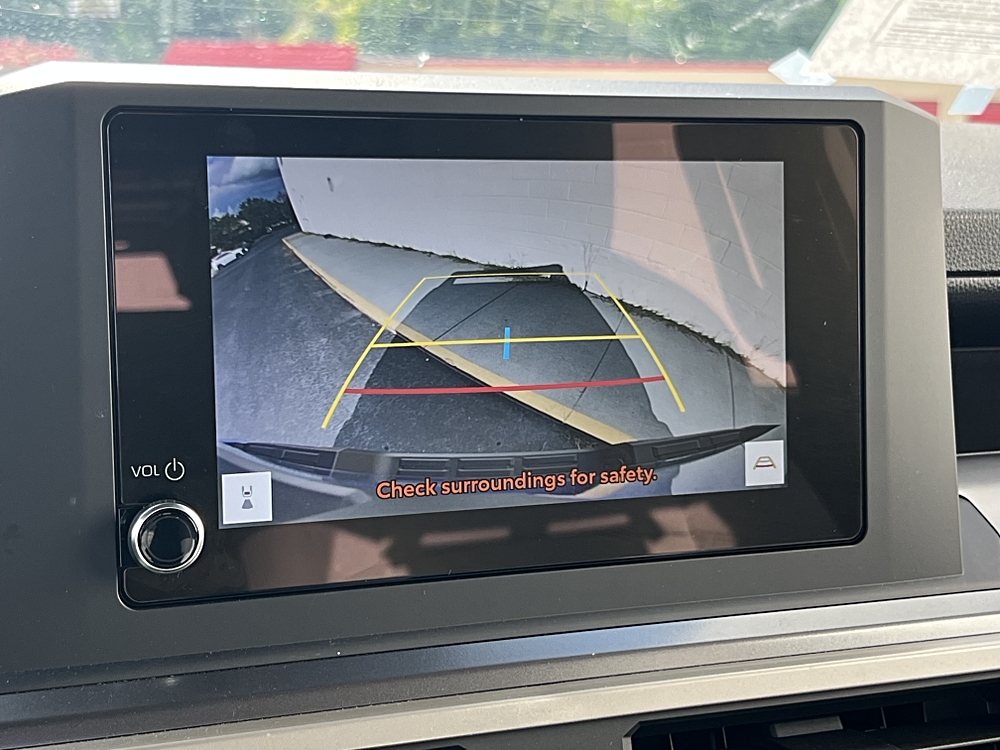 2025 Toyota Tacoma - Photo 12
