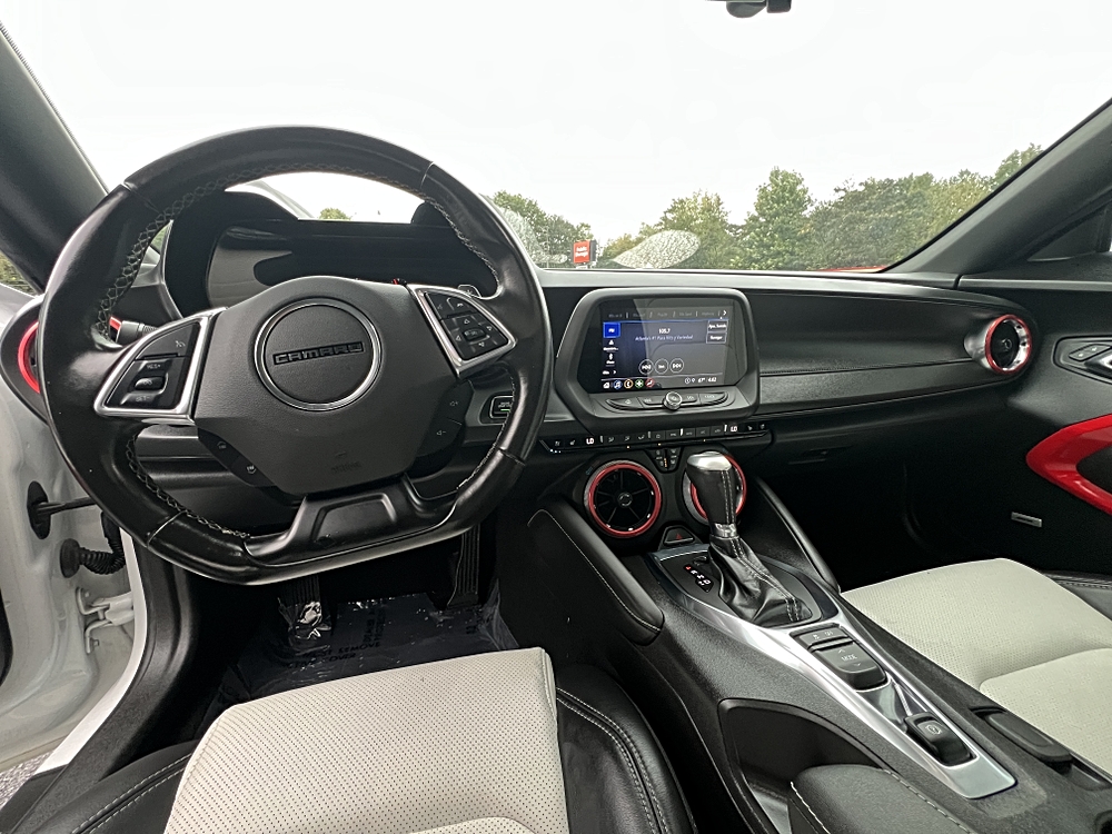 2022 Chevrolet Camaro 2LT - Photo 9