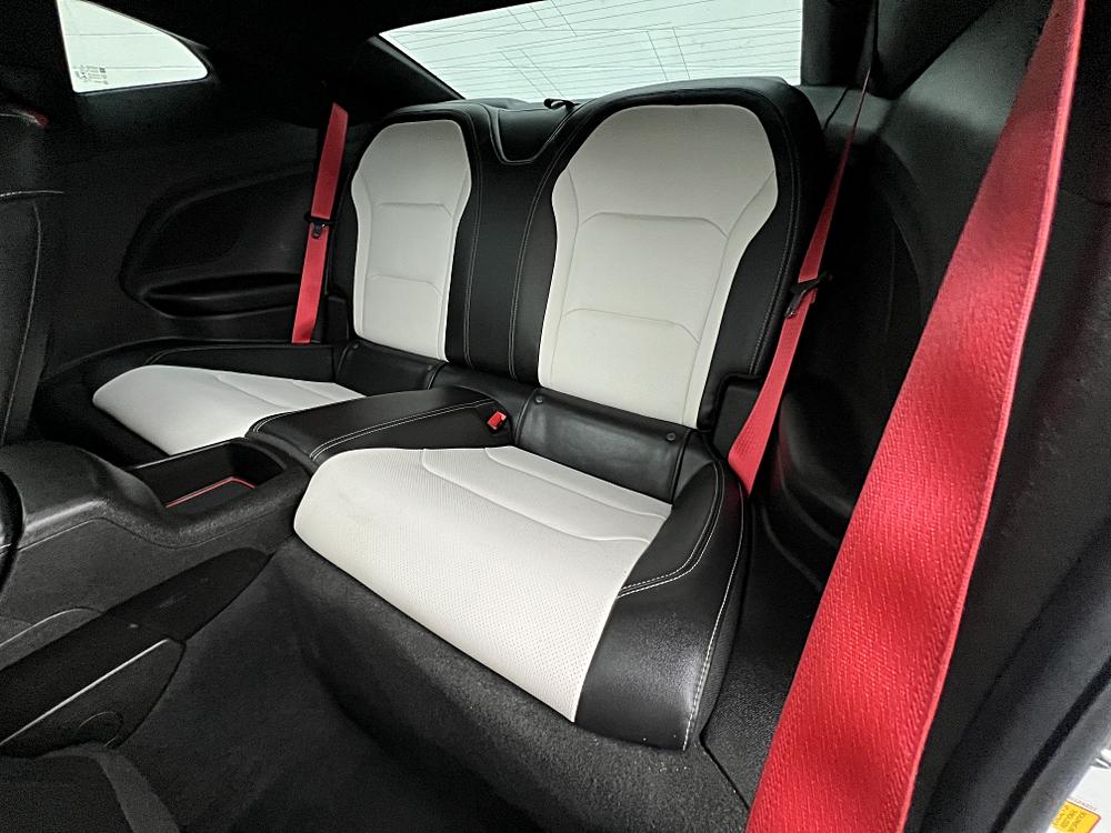 2022 Chevrolet Camaro 2LT - Photo 8