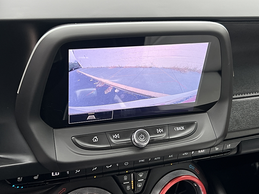 2022 Chevrolet Camaro 2LT - Photo 13