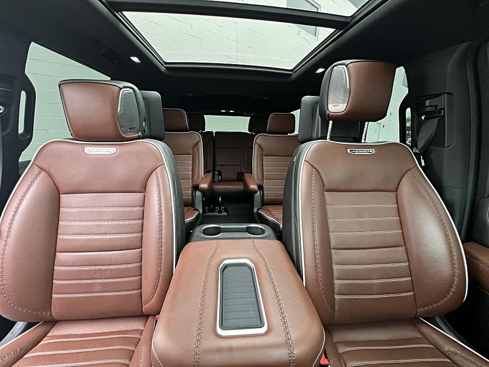 2023 GMC Yukon Denali Ultimate - Photo 13