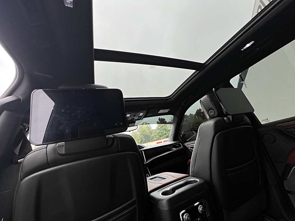 2023 GMC Yukon Denali Ultimate - Photo 10