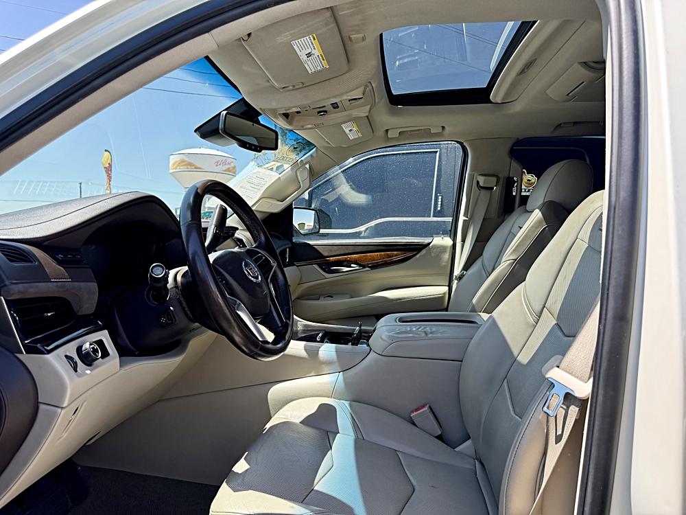 2015 Cadillac Escalade Premium - Photo 10