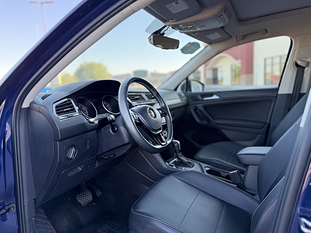 2021 Volkswagen Tiguan SE - Photo 9