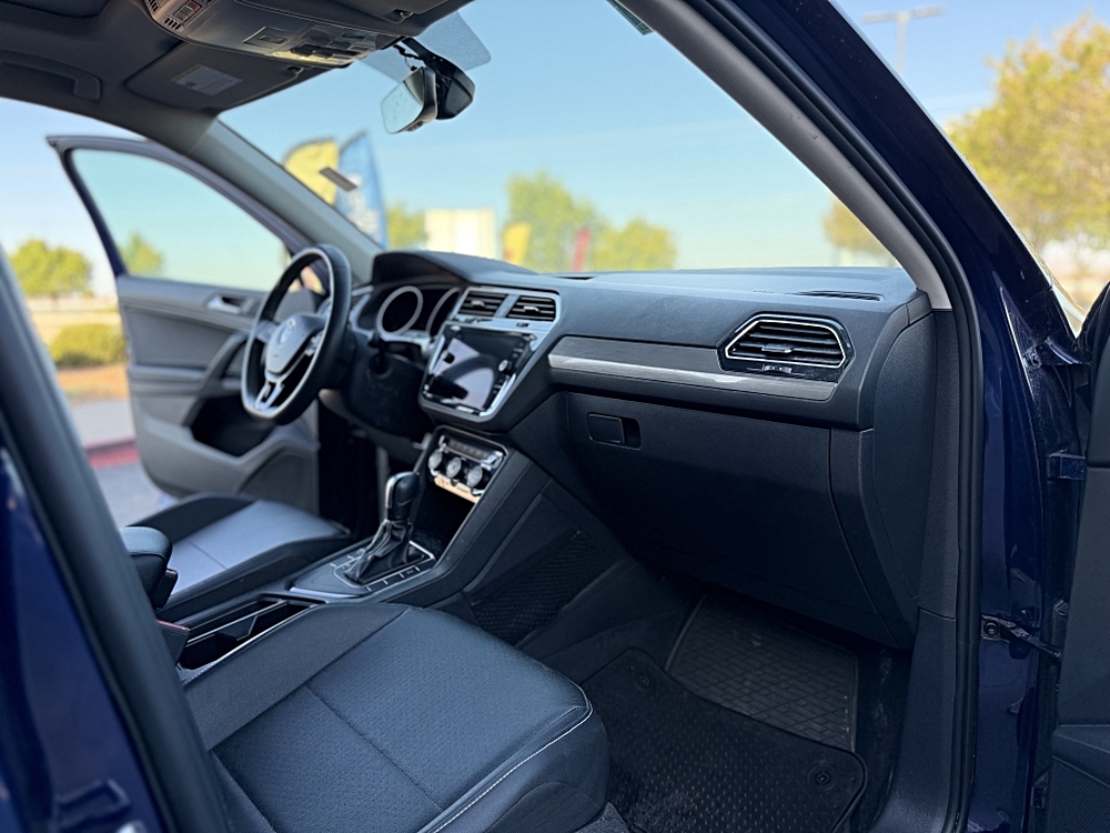 2021 Volkswagen Tiguan SE - Photo 22