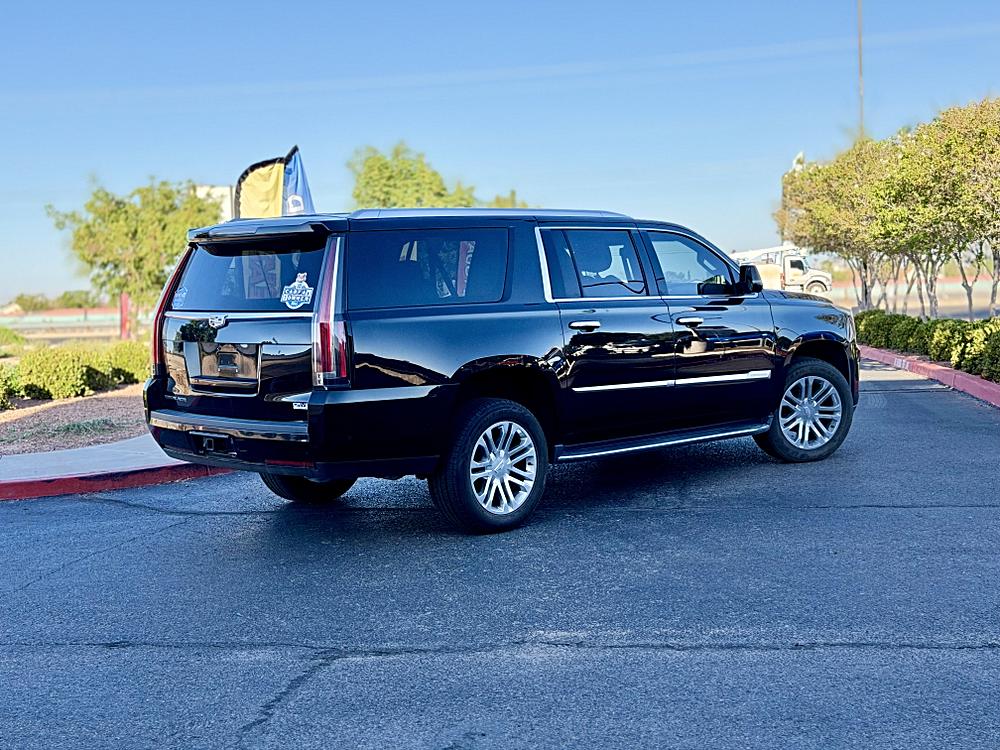 2020 Cadillac Escalade ESV Base - Photo 6