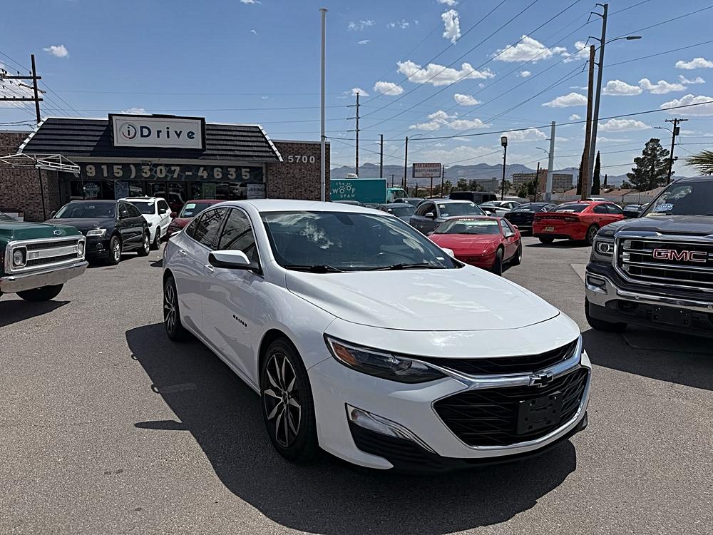2021 Chevrolet Malibu RS's photo