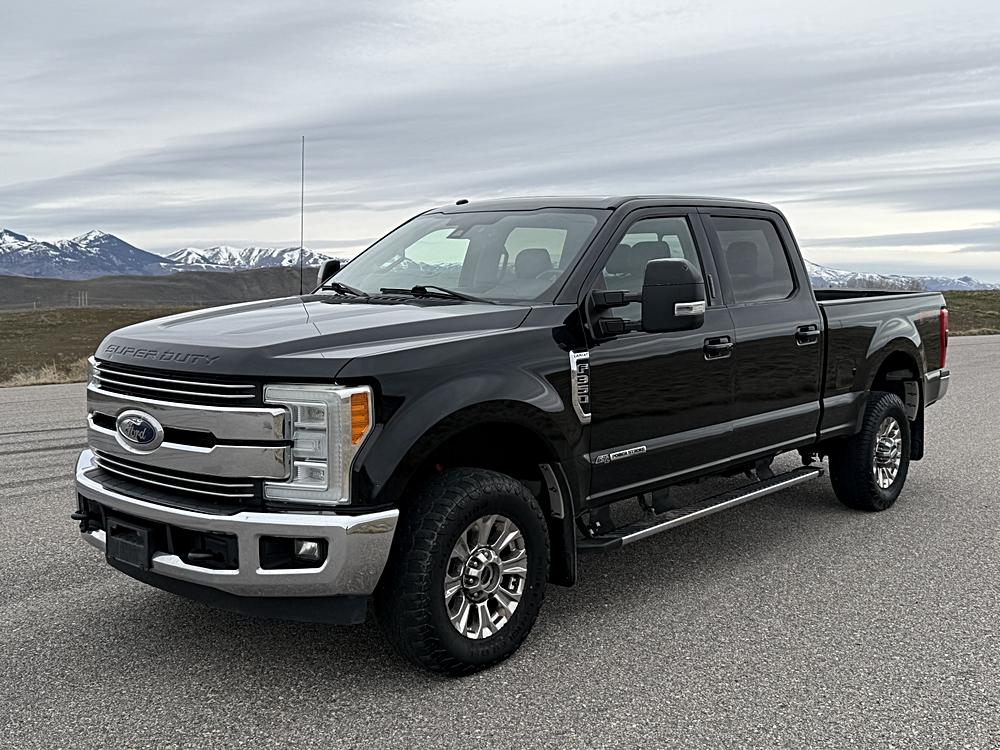 2017 Ford F-350 Super Duty Lariat