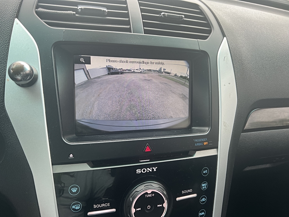 2015 Ford Explorer Limited - Photo 6
