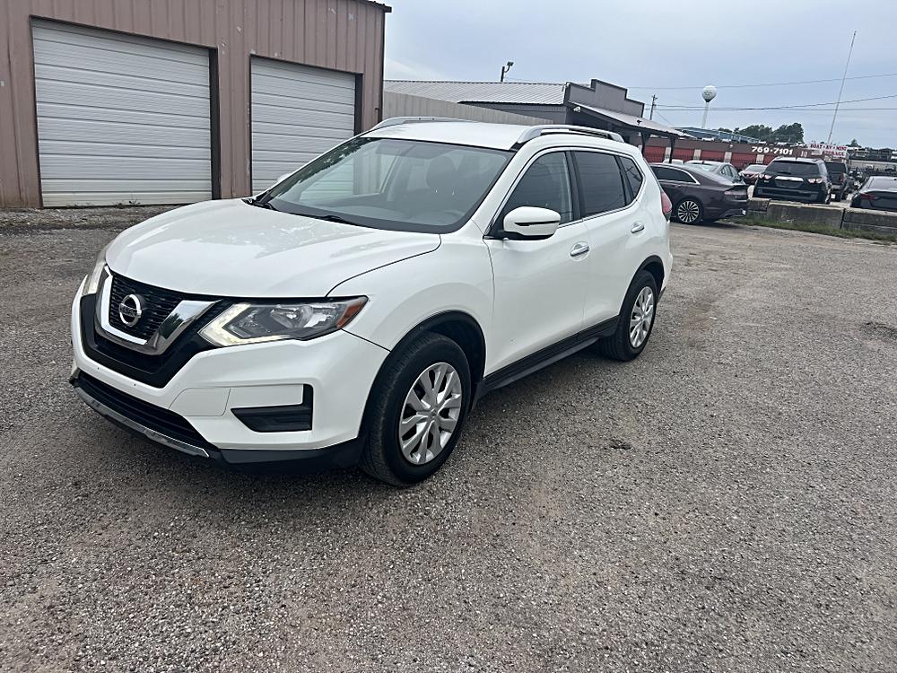 2017 Nissan Rogue S FWD's photo