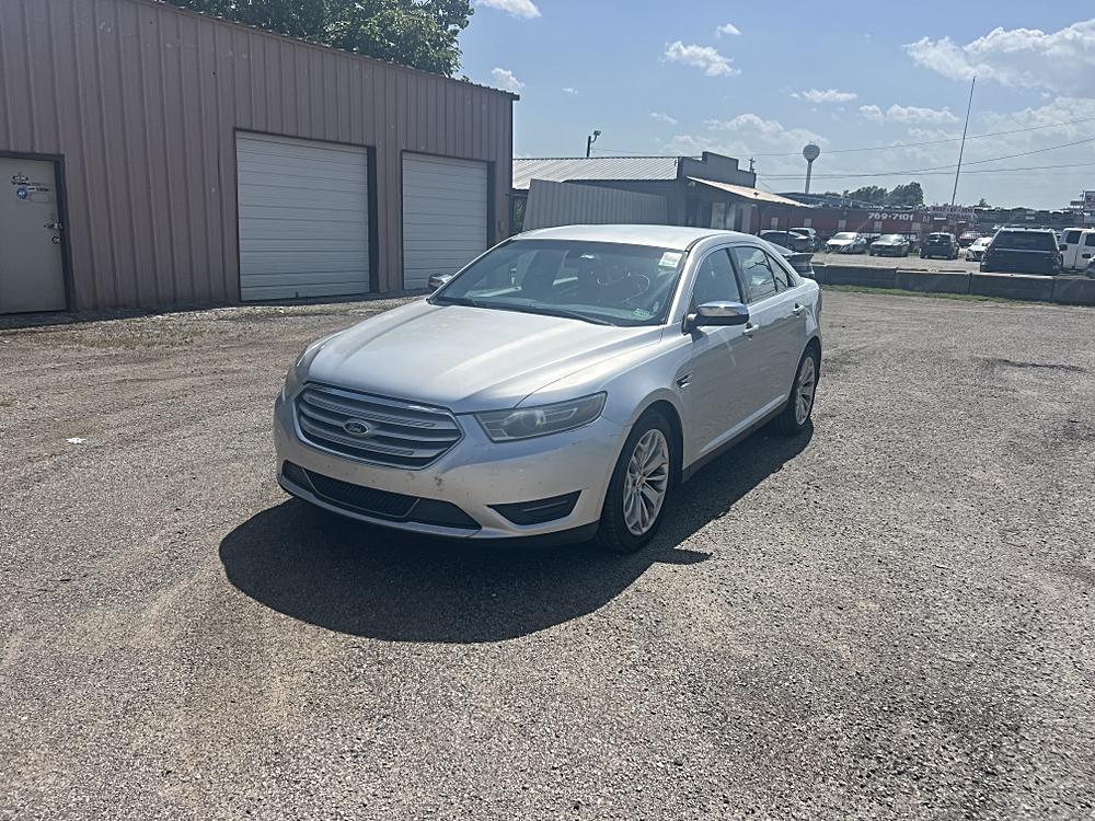 2015 Ford Taurus