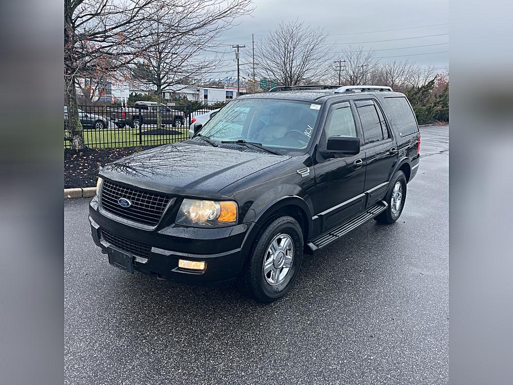 2006 Ford Expedition Limited's photo