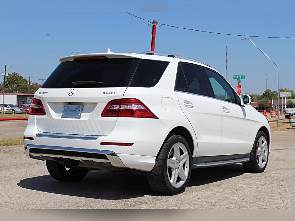 2014 Mercedes-Benz M-Class ML550 - Photo 10