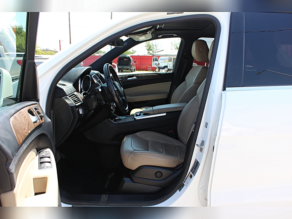 2014 Mercedes-Benz M-Class ML550 - Photo 13