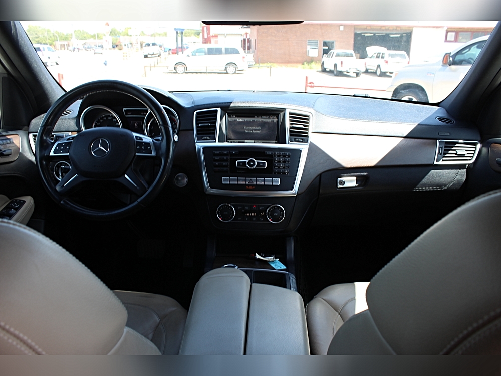 2014 Mercedes-Benz M-Class ML550 - Photo 28