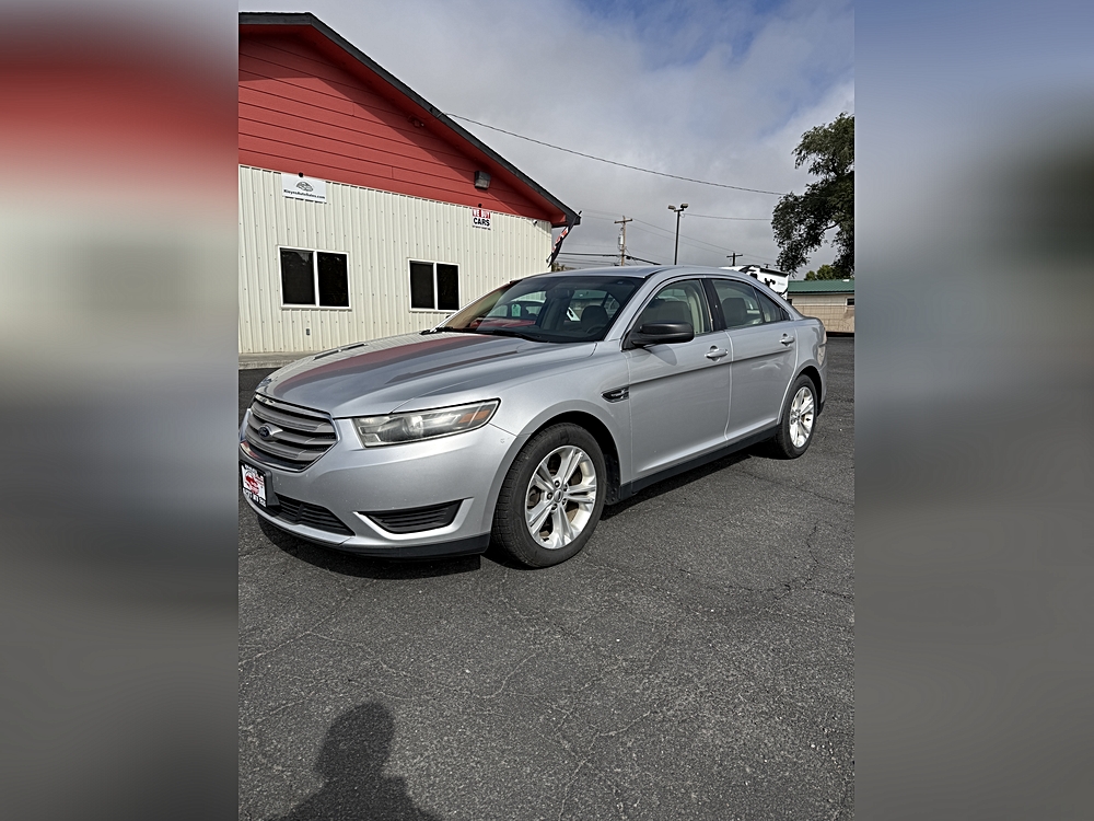 2015 Ford Taurus