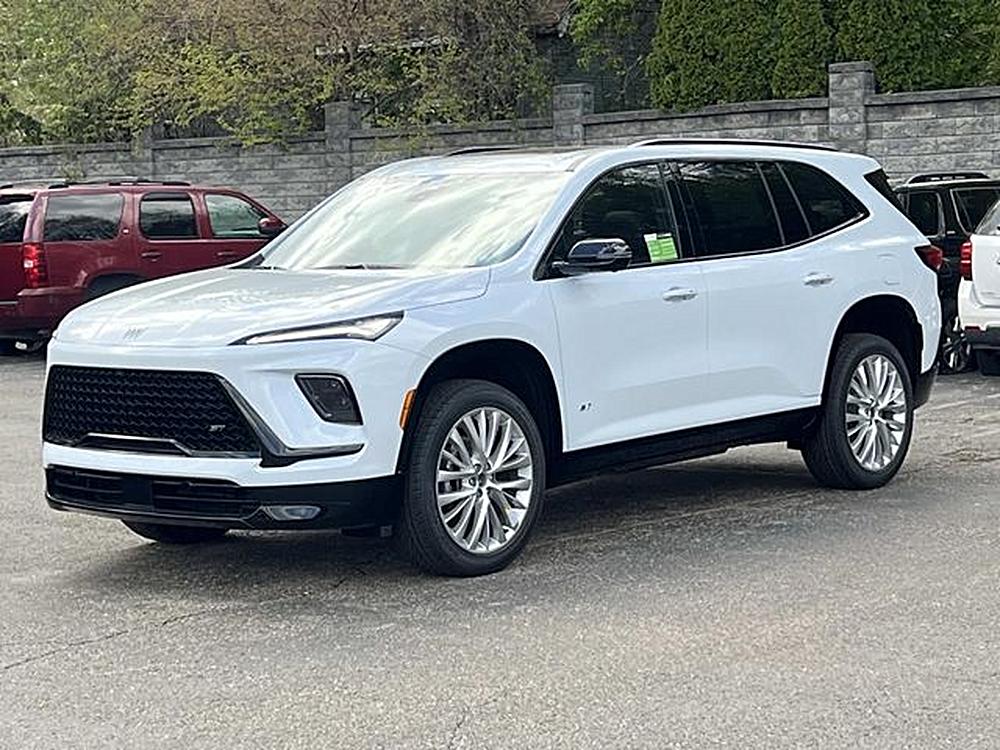 2026 Buick Enclave Sport Touring AWD's photo