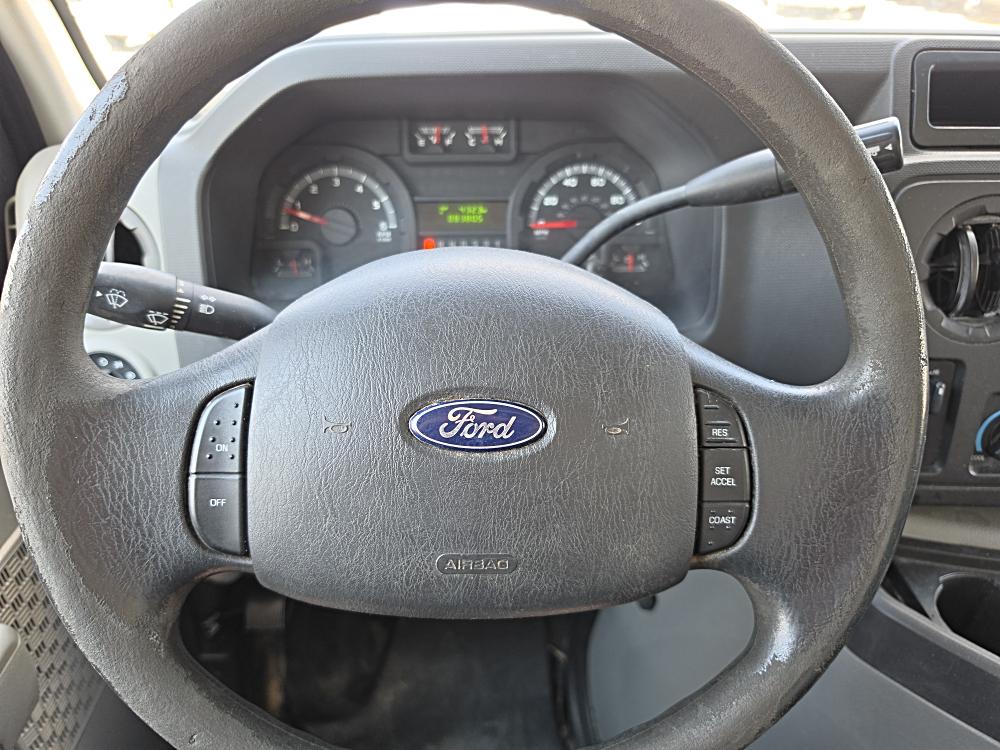 2019 Ford E-Series Cutaway Base - Photo 37