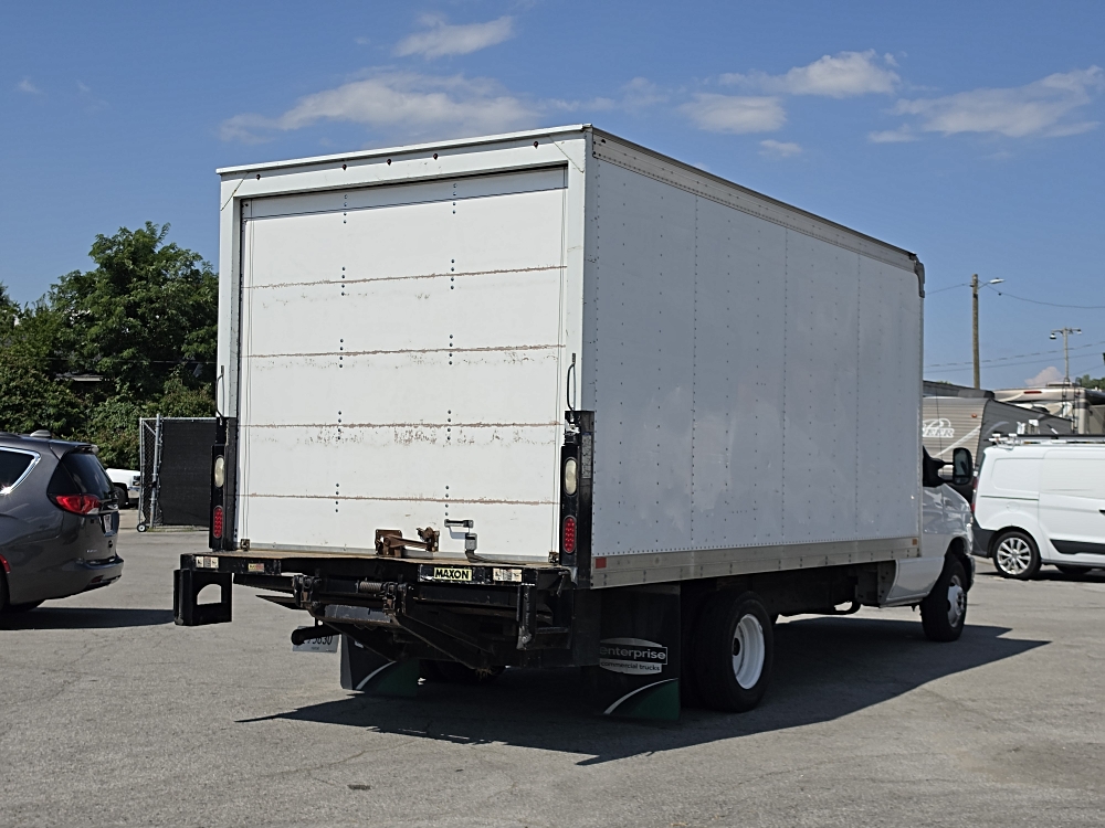 2019 Ford E-Series Cutaway Base - Photo 27