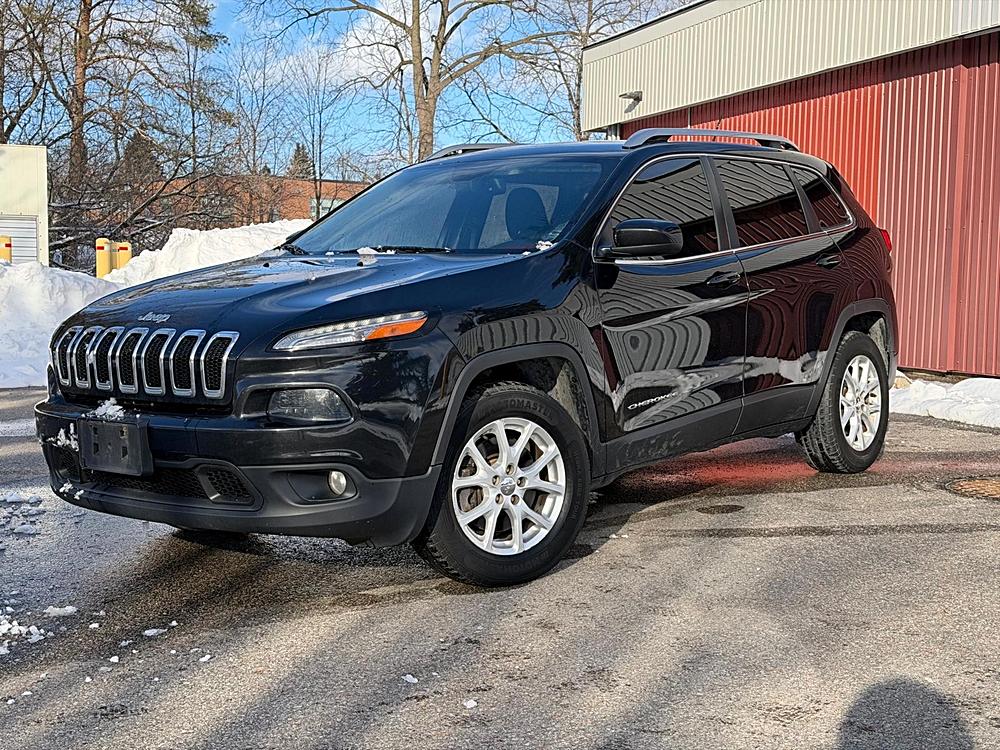 2015 Jeep Cherokee Latitude 4WD CERTIFIED