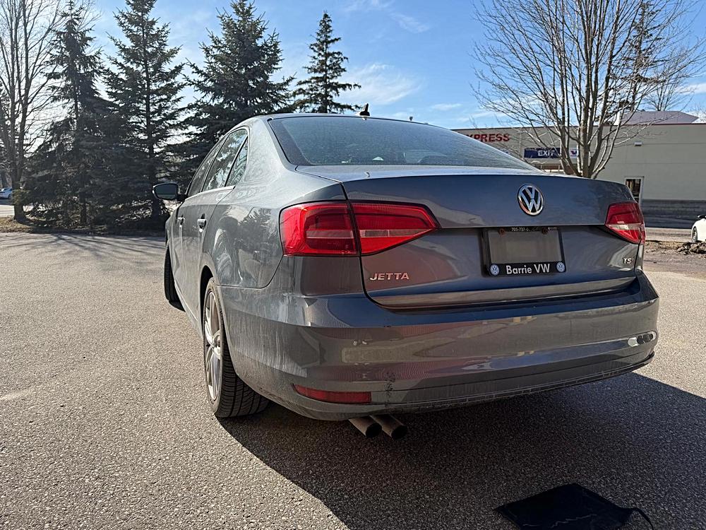 2015 Volkswagen Jetta SEL HIGHLINE 6A