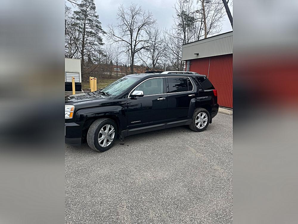 2017 GMC Terrain SLT AWD " 2 SETS OF WHEELS" CERTIFIED