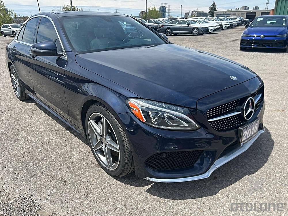 2016 Mercedes-Benz C-Class C300 4MATIC Sedan