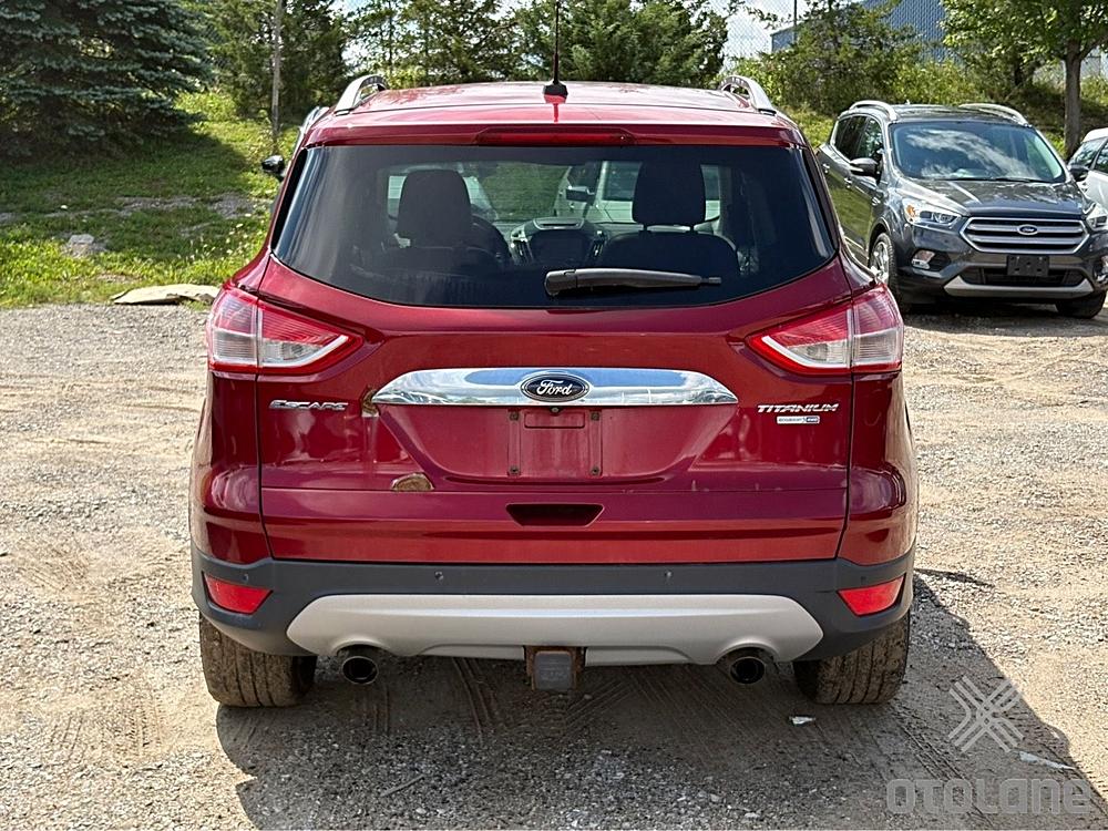 2014 Ford Escape Titanium 4WD CERTIFIED! 2 SETS OF RIMS!