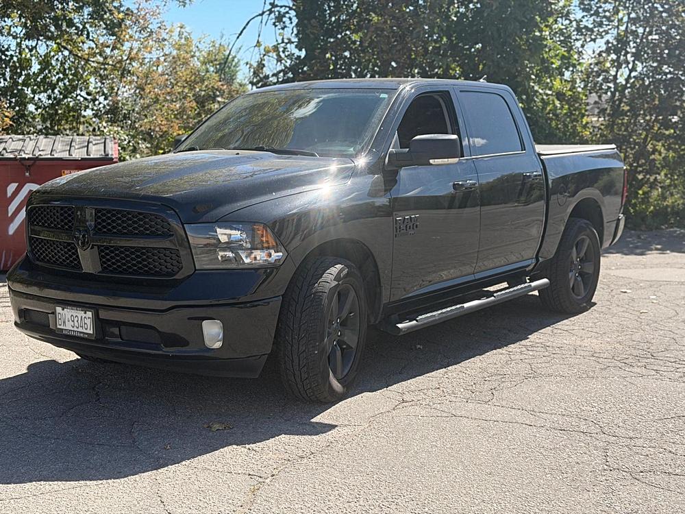 2021 RAM 1500 Classic Tradesman Crew Cab SWB 4WD