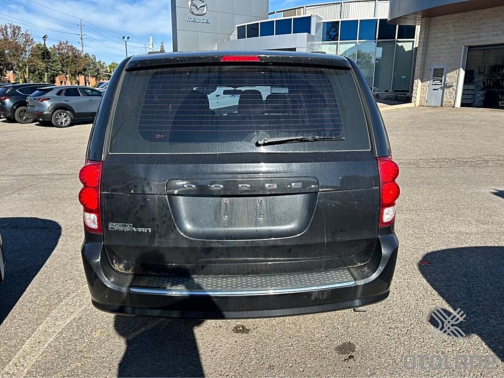 2015 Dodge Grand Caravan SE! STOW AND GO!