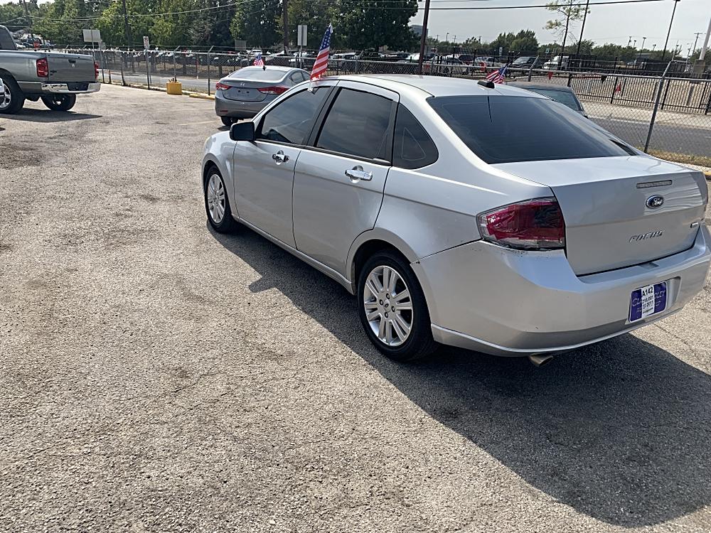 2011 Ford Focus SEL - Photo 8