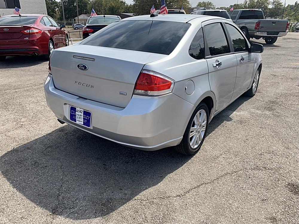 2011 Ford Focus SEL - Photo 6