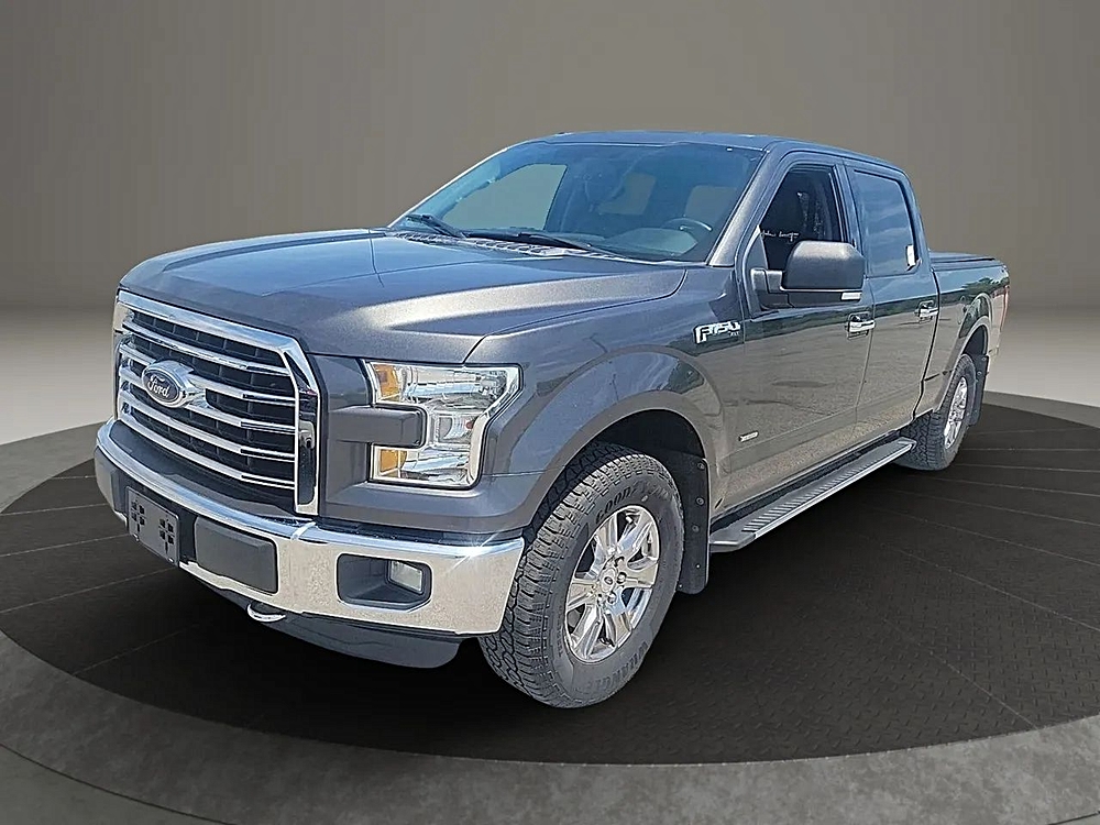 2016 Ford F-150 XLT 4x4 SuperCrew 145 in's photo
