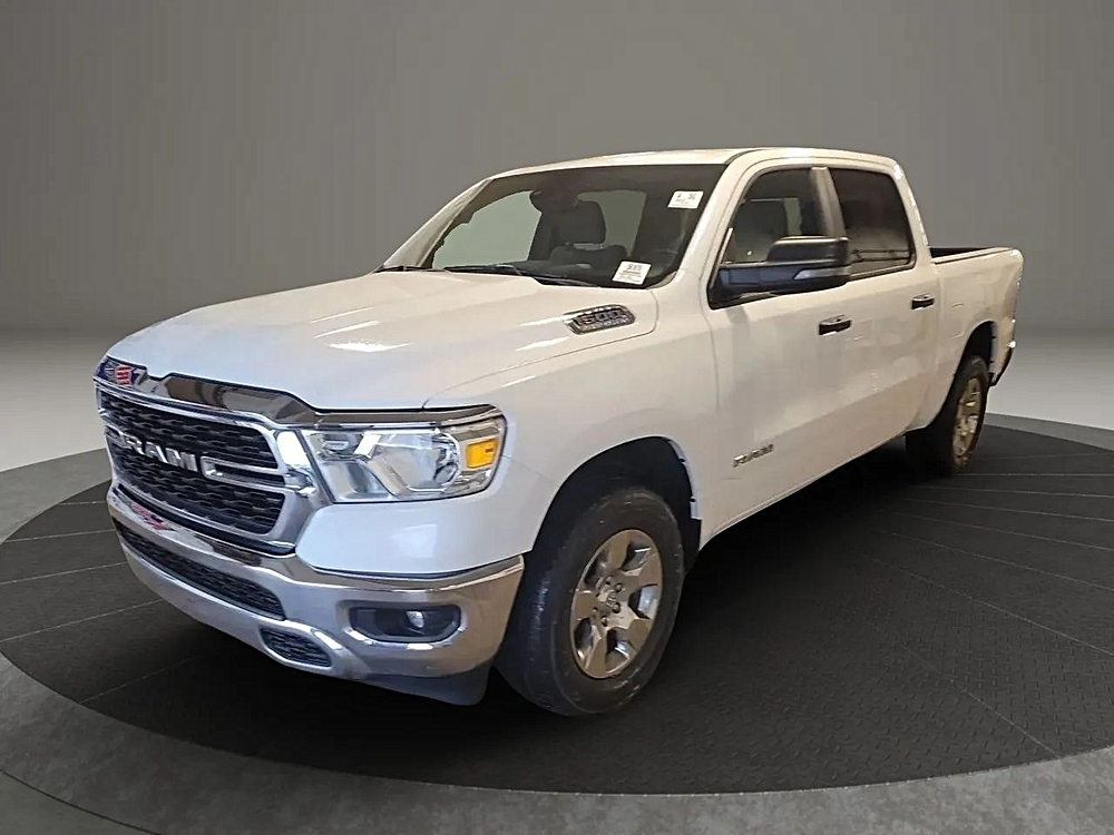 2023 RAM 1500 Big Horn/Lone Star 4x4 Crew Cab 5'7's photo