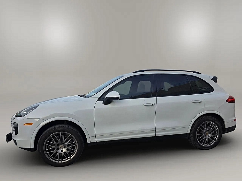 2017 Porsche Cayenne Platinum Edition