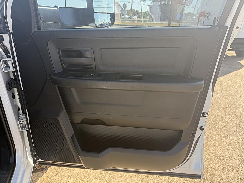 2022 RAM Ram 2500 Pickup Tradesman - Photo 21