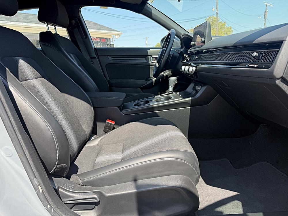 2025 Honda Civic Sport - Photo 35