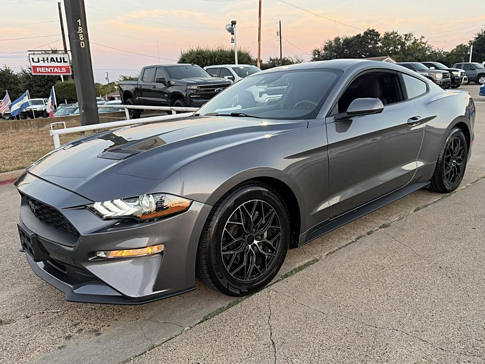 2021 Ford Mustang EcoBoost