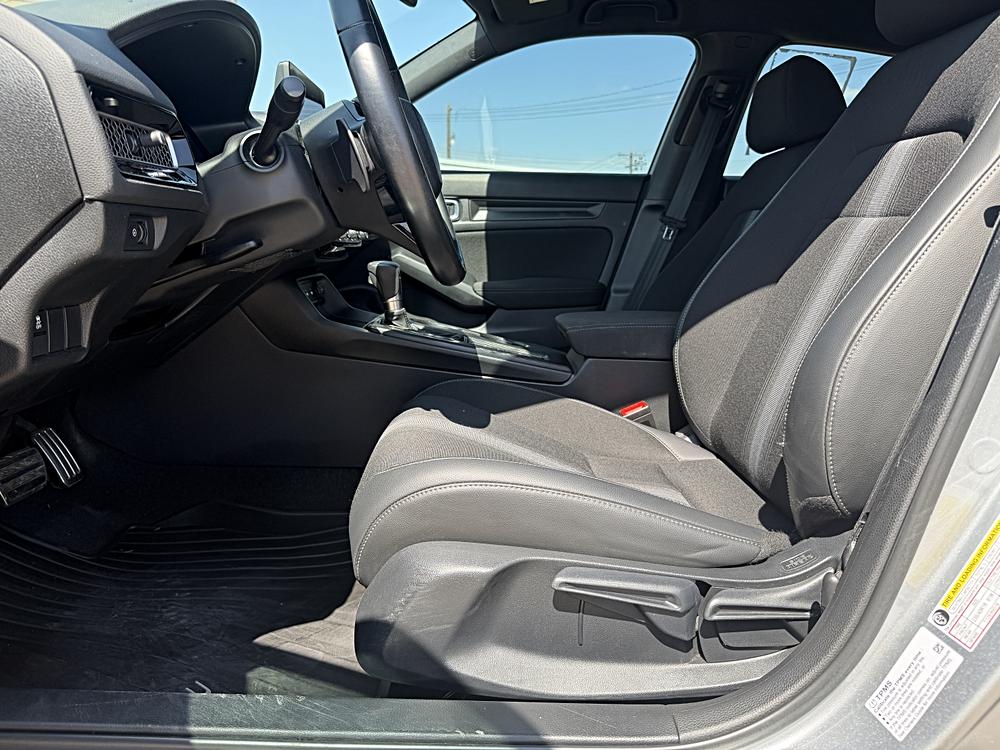2025 Honda Civic Sport - Photo 10
