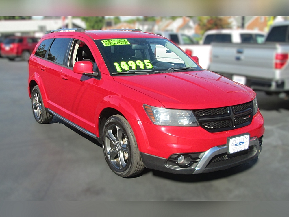 2016 Dodge Journey Crossroad Plus FWD photo