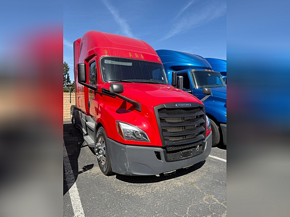 2020 Freightliner Cascadia