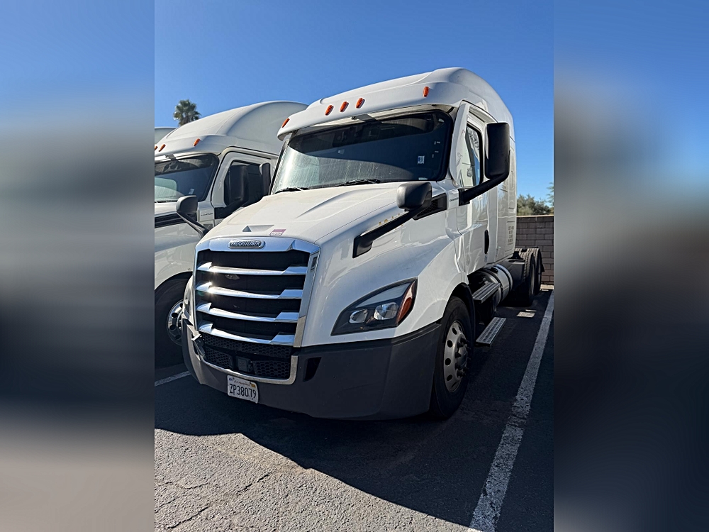 2021 FREIGHTLINER CASCADIA