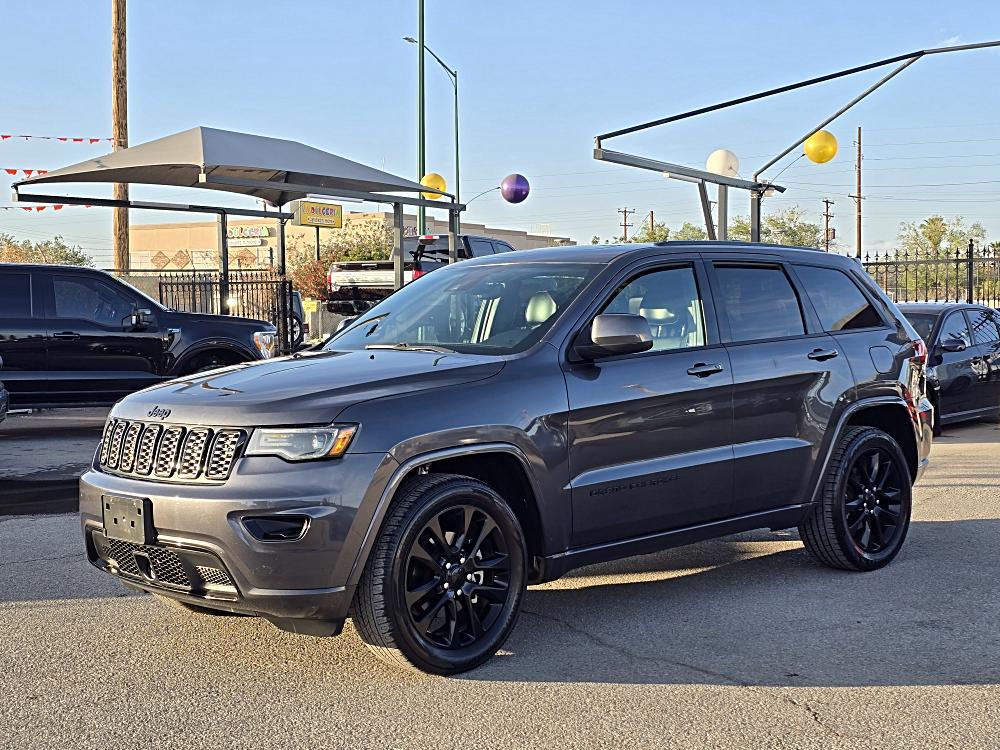 2020 Jeep Grand Cherokee Altitude's photo