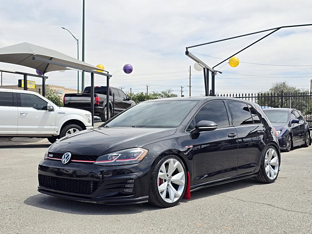 2018 Volkswagen Golf GTI 2.0T SE 4-door's photo