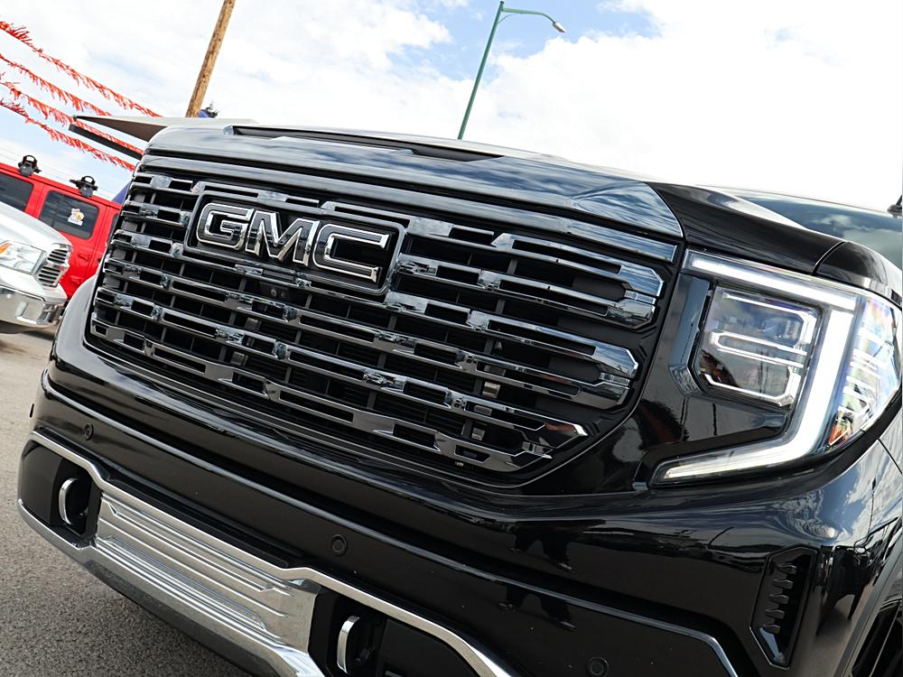 2023 GMC Sierra 1500 Denali Ultimate - Photo 12